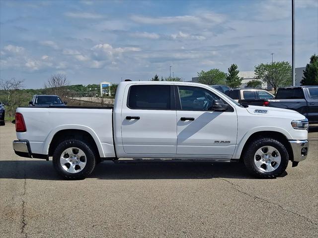 2025 Ram 1500 Big Horn Crew Cab 4x4 5'7" Box