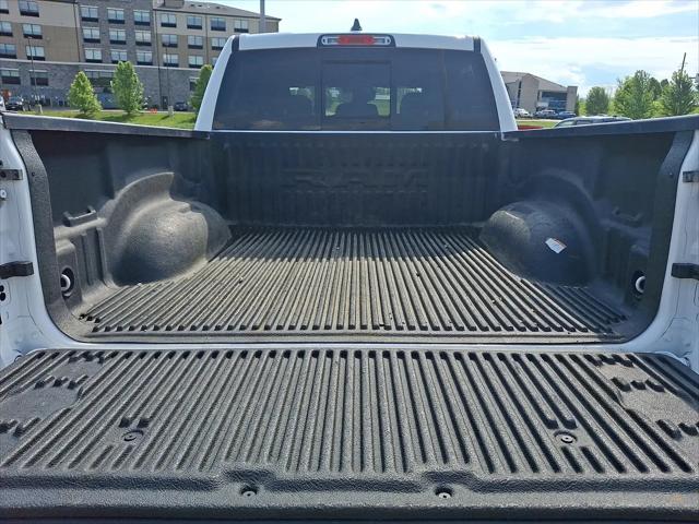 2025 Ram 1500 Big Horn Crew Cab 4x4 5'7" Box