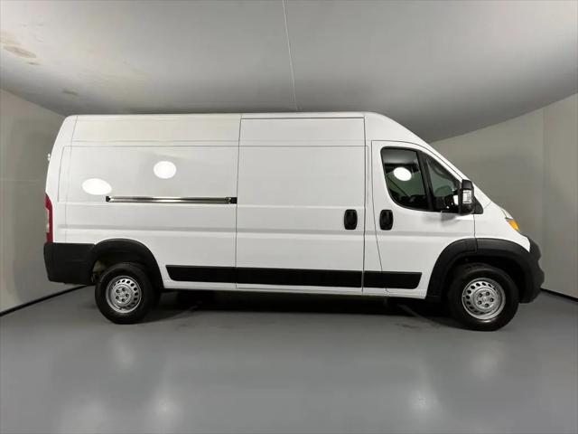 2025 Ram ProMaster 2500 Cargo Van Tradesman High Roof 159" WB w/Pass Seat