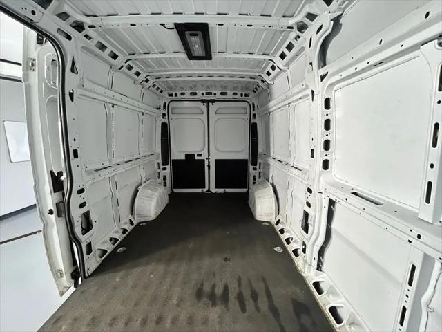 2025 Ram ProMaster 2500 Cargo Van Tradesman High Roof 159" WB w/Pass Seat