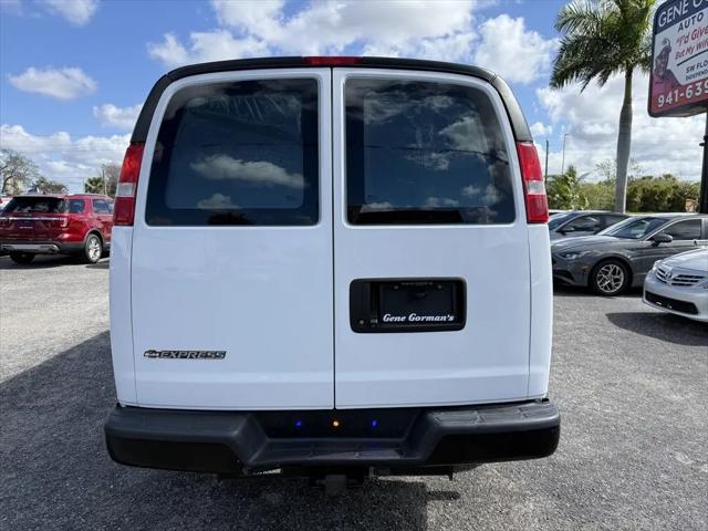 2020 Chevrolet Express Cargo Van RWD 2500 Extended Wheelbase WT
