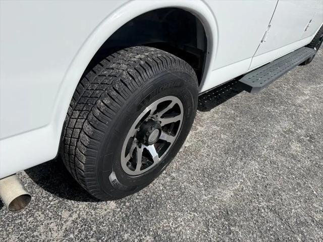 2020 Chevrolet Express Cargo Van RWD 2500 Extended Wheelbase WT
