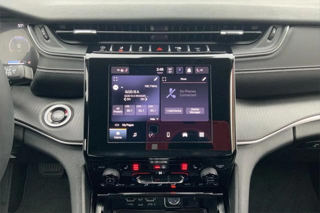 2023 Jeep Grand Cherokee L Laredo 4x4