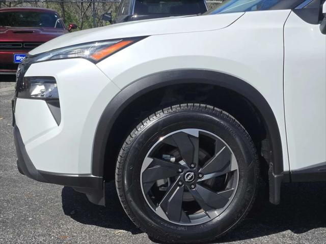 2024 Nissan Rogue SV FWD