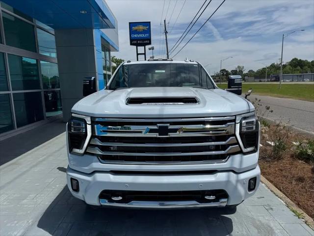 2026 Chevrolet Silverado 3500HD Crew Cab, Long Bed, High Country Dual Rear Wheel, RWD