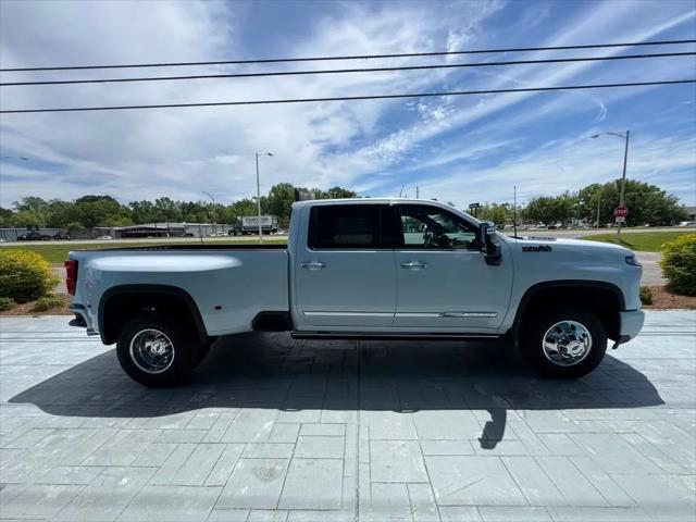 2026 Chevrolet Silverado 3500HD Crew Cab, Long Bed, High Country Dual Rear Wheel, RWD