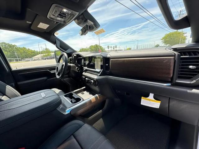 2026 Chevrolet Silverado 3500HD Crew Cab, Long Bed, High Country Dual Rear Wheel, RWD