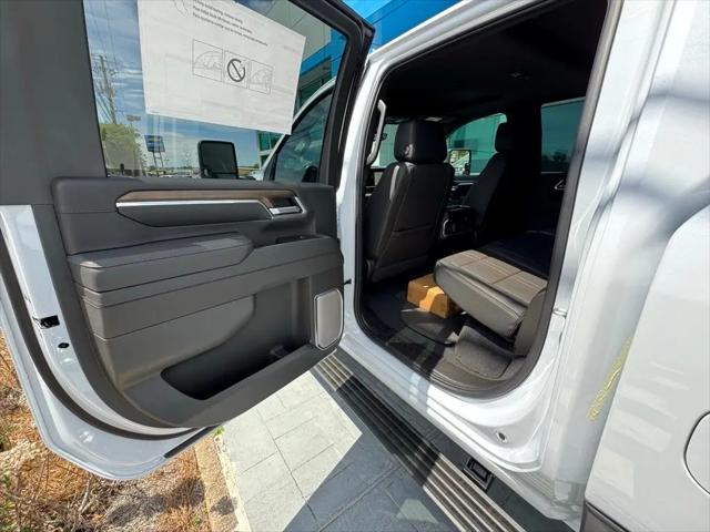 2026 Chevrolet Silverado 3500HD Crew Cab, Long Bed, High Country Dual Rear Wheel, RWD