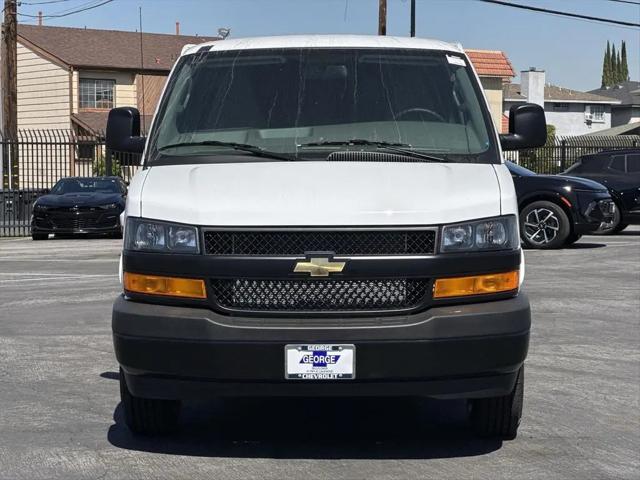 2026 Chevrolet Express Cargo Van 2500 Regular Wheelbase, WT, RWD