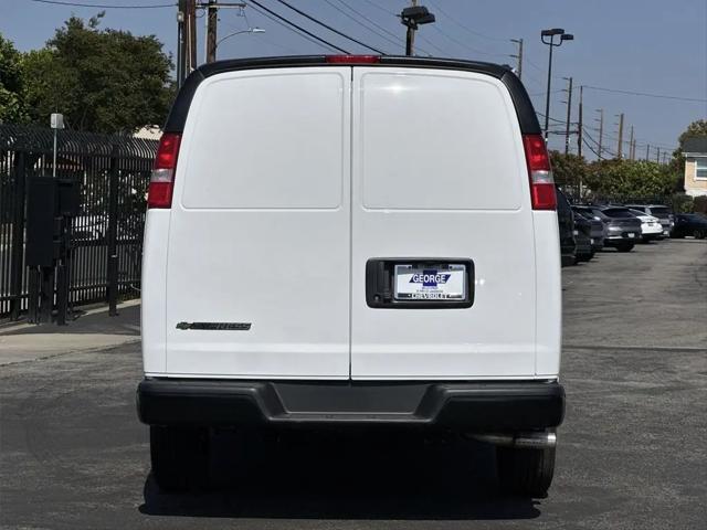 2026 Chevrolet Express Cargo Van 2500 Regular Wheelbase, WT, RWD