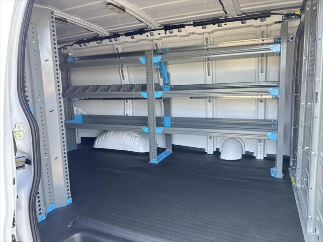 2026 Chevrolet Express Cargo Van 2500 Regular Wheelbase, WT, RWD