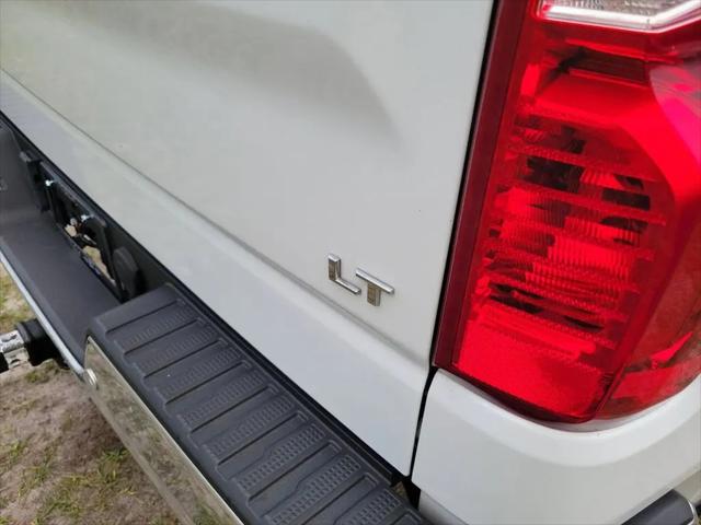 2023 Chevrolet Silverado 1500 2WD Crew Cab Short Bed LT