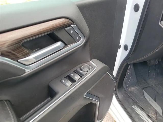 2023 Chevrolet Silverado 1500 2WD Crew Cab Short Bed LT