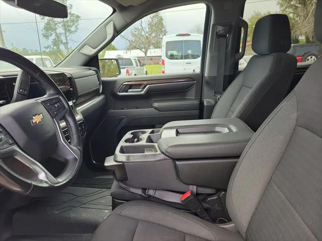 2023 Chevrolet Silverado 1500 2WD Crew Cab Short Bed LT