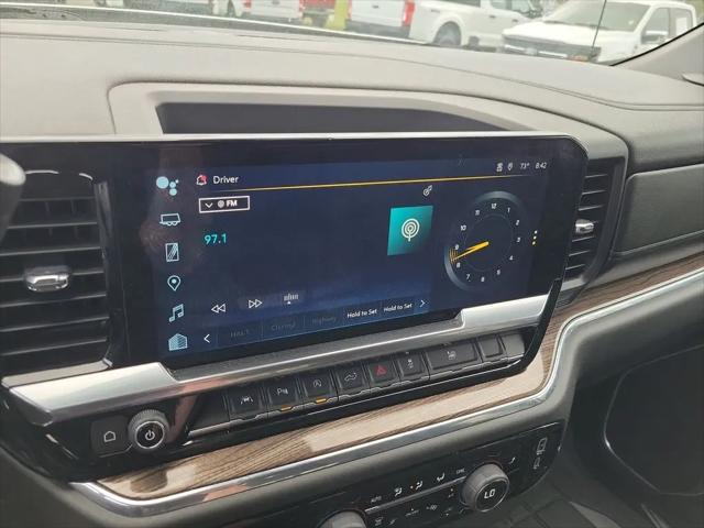 2023 Chevrolet Silverado 1500 2WD Crew Cab Short Bed LT