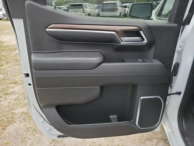 2023 Chevrolet Silverado 1500 2WD Crew Cab Short Bed LT