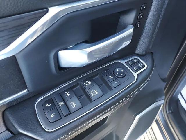 2024 Ram 3500 Laramie Crew Cab 4x4 8' Box