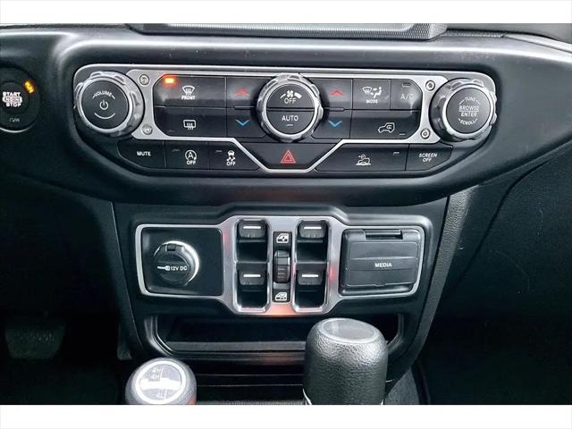 2023 Jeep Gladiator Overland