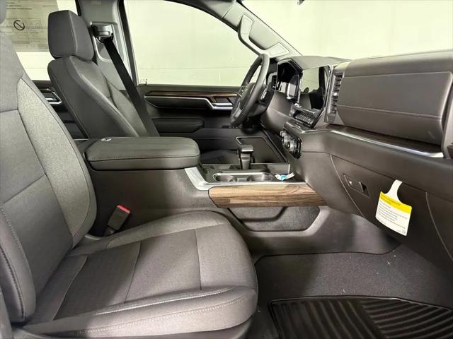 2026 Chevrolet Silverado 1500 4WD Crew Cab Short Bed RST