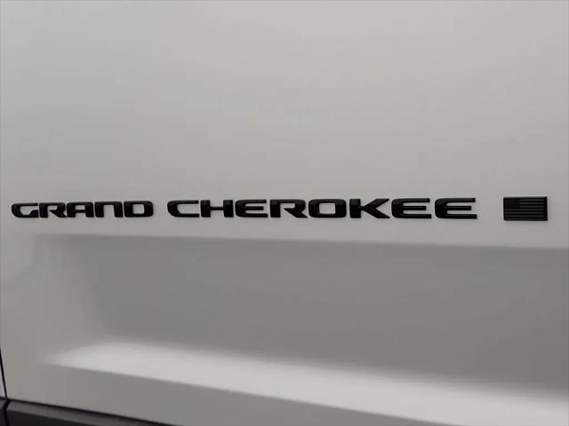 2026 Jeep Grand Cherokee L Altitude 4x2
