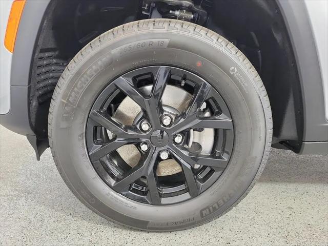 2026 Jeep Grand Cherokee L Altitude 4x2