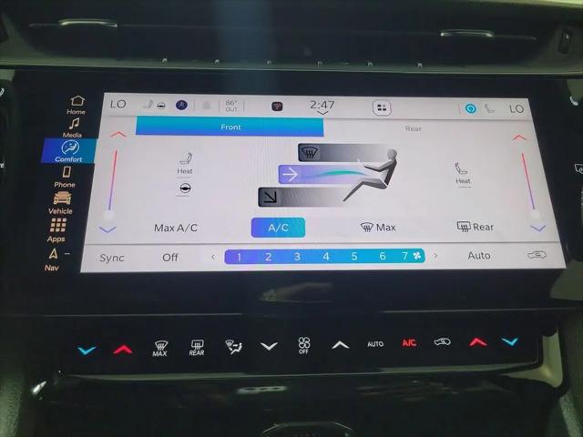 2026 Jeep Grand Cherokee L Altitude 4x2