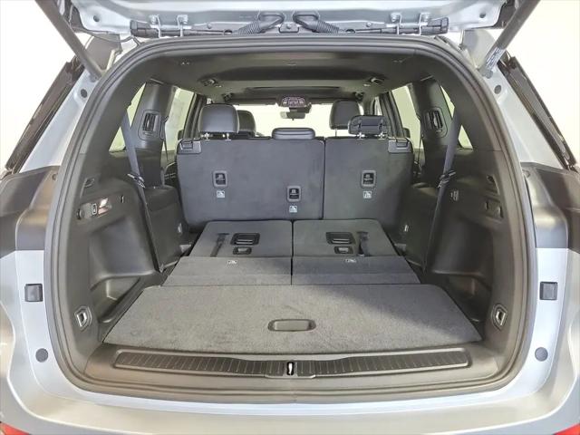 2026 Jeep Grand Cherokee L Altitude 4x2