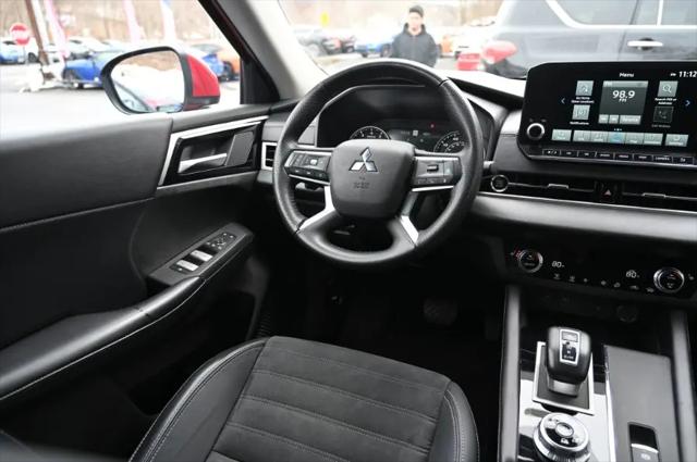 2024 Mitsubishi Outlander SE Black Edition S-AWC