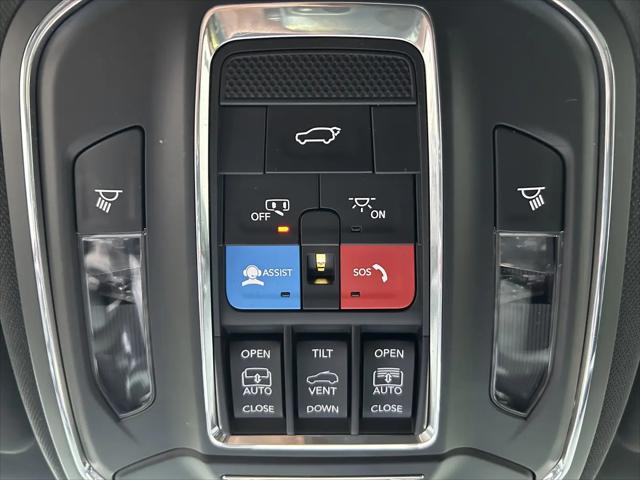 2022 Jeep Wagoneer Series III 4x4
