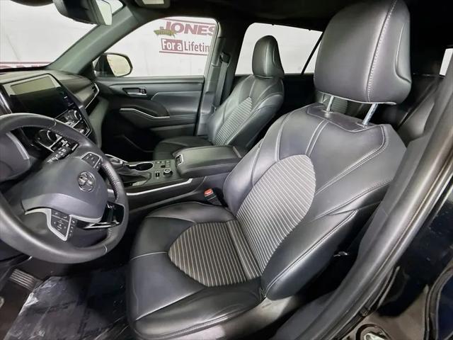2023 Toyota Highlander XSE