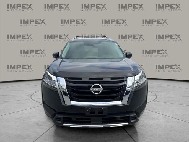 2023 Nissan Pathfinder Platinum 4WD