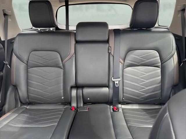 2023 Nissan Pathfinder Platinum 4WD