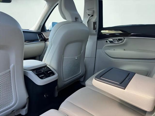 2019 Volvo XC90 T5 Momentum