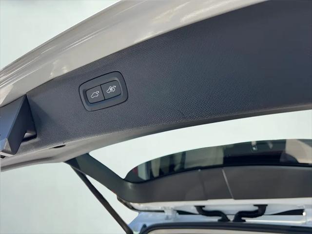 2019 Volvo XC90 T5 Momentum