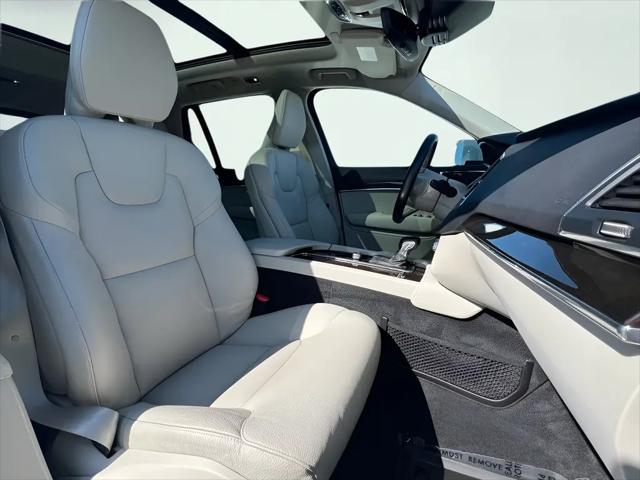 2019 Volvo XC90 T5 Momentum