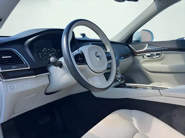 2019 Volvo XC90 T5 Momentum