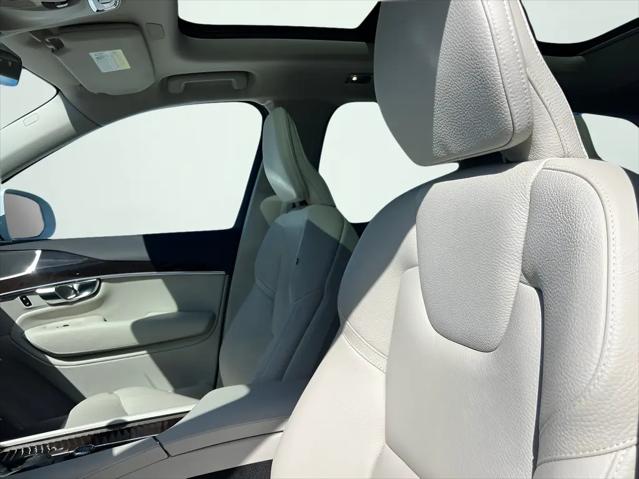 2019 Volvo XC90 T5 Momentum