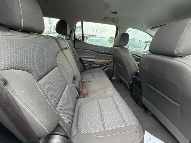 2023 GMC Acadia FWD SLE