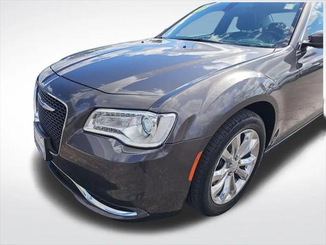 2022 Chrysler 300 Touring AWD