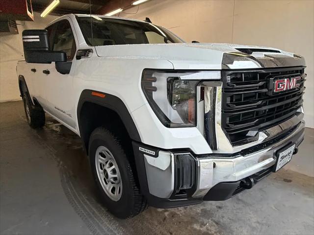2026 GMC Sierra 2500HD Double Cab, Standard Bed, Pro, RWD