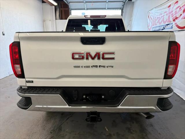 2026 GMC Sierra 2500HD Double Cab, Standard Bed, Pro, RWD