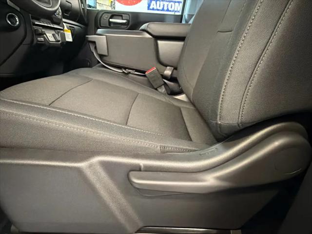 2026 GMC Sierra 2500HD Double Cab, Standard Bed, Pro, RWD