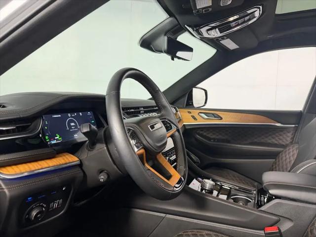 2023 Jeep Grand Cherokee Summit Reserve