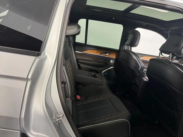 2023 Jeep Grand Cherokee Summit Reserve