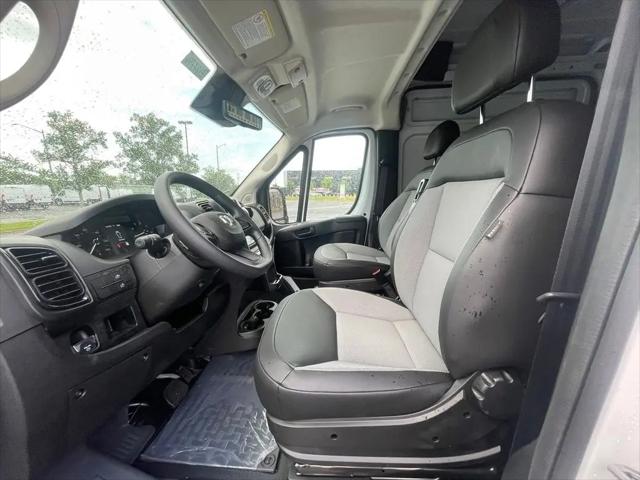 2026 Ram ProMaster Cargo Van Tradesman High Roof 159 WB w/Pass Seat
