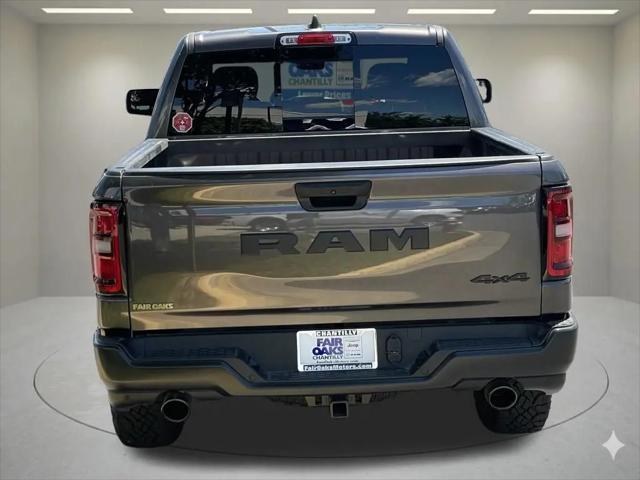 2026 Ram 1500 Warlock Crew Cab 4x4 5'7" Box
