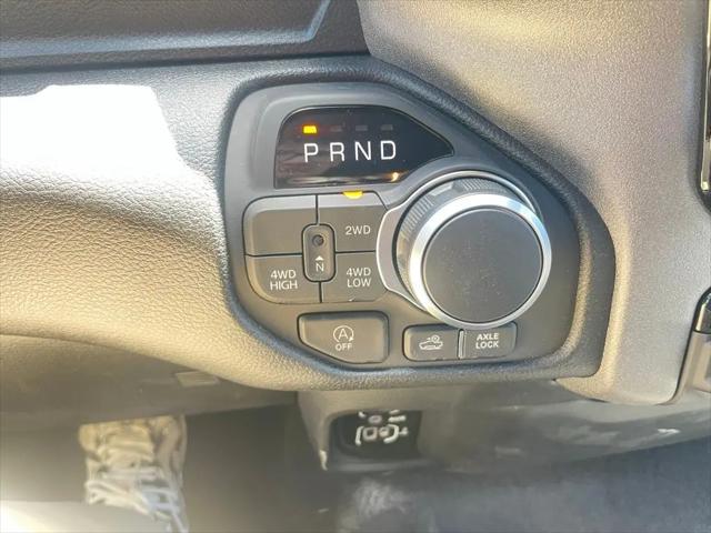 2026 Ram 1500 Warlock Crew Cab 4x4 5'7" Box