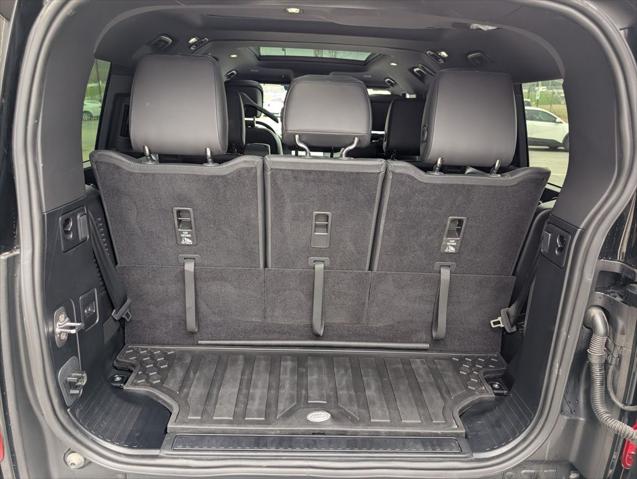 2024 Land Rover Defender 130 P400 S