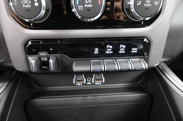 2026 Ram 1500 Big Horn Crew Cab 4x4 57 Box