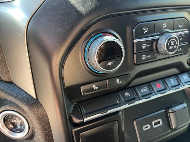 2021 Chevrolet Silverado 1500 4WD Crew Cab Short Bed LT